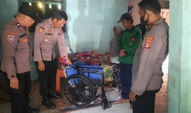 Bantuan Kursi Roda Dari Polda Lampung Polres Pesawaran