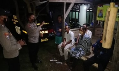 Bhabinkamtibnas Ajak Warga Aktifkan Pos Kamling