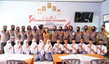Polwan Polres Pesawaran Datangi SMKN 1 Gedong tataan