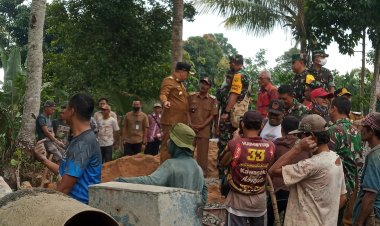 BUPATI DATANGI TENTARA DI BABAKAN LOA KAB. PESAWARAN