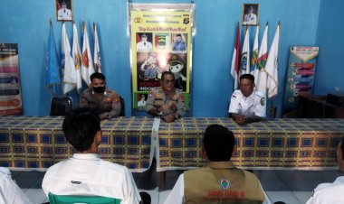 Dongkrak kembali Capaian Vaksin booster Covid 19, Kanit Binmas kumpulkan Aparatur Desa.
