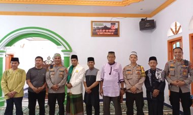 Jumling Rutin Kapolres Pesawaran di Masjid Babussalam Desa Sukabanjar Kecamatan Gedong Tataan