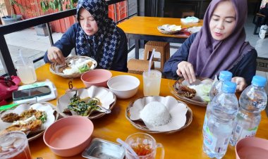 Bebek Sarjana Sensasi Pedasnya Bikin Nagih dan Nagih