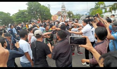 Tolak BBM 7 Mahasiswa dan Satu Pelajar di Tangkap