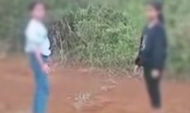 Viral ! Duel Siswi SMP Di Sukabumi Di Tonton Temannya