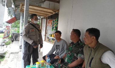 Bhabinkamtibmas Laksanakan Anjangsana Dengan Warga