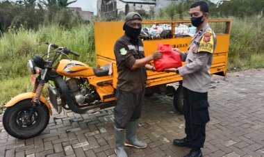 Polsek Cibeureum Kembali Gelar Baksos Pembagian Sembako
