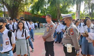 Polres Bitung Gelar Sosialisasi Baper Lantas di SMK Negeri 2 Bitung