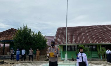 Iptu Gunanto Menjadi Pembina Upacara Peringatan Ke-77 Hari Pahlawan Tahun 2022