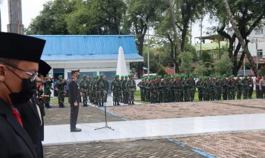 Kapolresta Deli Serdang Pimpin Upacara Ziarah Tabur Bunga Hari Pahlawan 2022 di TMP Lubuk Pakam