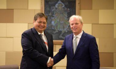 Menko Perekonomian Airlangga Bertemu World Bank di Bali