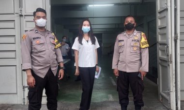 Pastikan Ibadah Hari Minggu di Gereja Aman, Polsek Sukalarang Lakukan Pengamanan