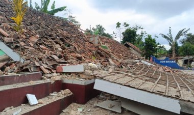 (UPDATE) Gempa M5,6  Cianjur Ridwal Kamil: 162 Jiwa Wafat, 326 Luka dan 2.345 Rumah Rusak