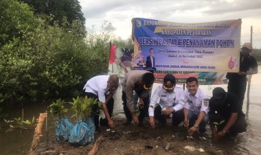 Kapolres Pesawaran Apresiasi Kegiatan Penanaman Mangroove Oleh Karang Taruna Pesawaran