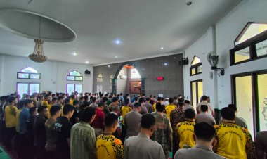 Doakan Korban Gempa Cianjur, Polda Gelar Sholat Gaib