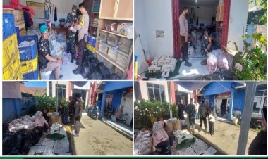 Bhabinkamtibmas Pantau Penyaluran Bpnt Di Aula Desa Semplak