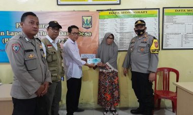Monitoring Kegiatan Penyaluran BLT BBM Subsidi Bantuan PKH dan Penyaluran BNPT di Desa Titisan