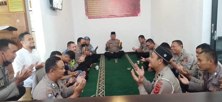 Agar Lebih Humanis Polsek Cikole Laksanakan Binrohtal