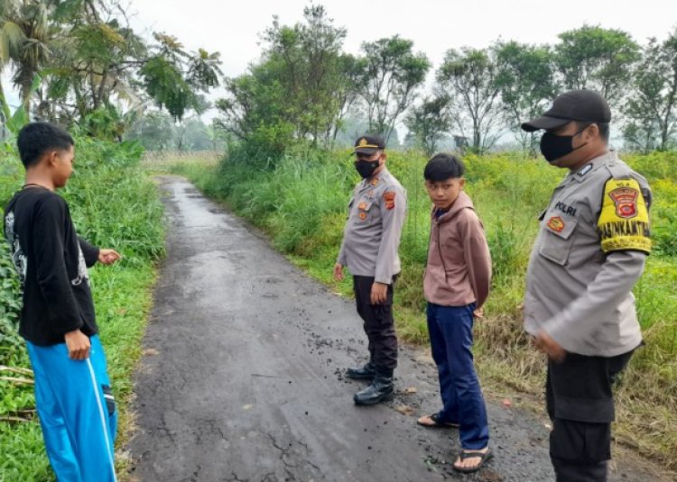 Bhabinkamtibmas Desa Sukamaju Sambang  Tokoh Pemuda