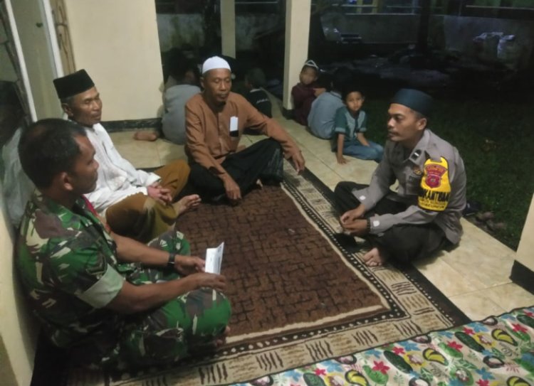 Bhabinkamtibmas Dan Babinsa Laksanakan Sambang  Warga