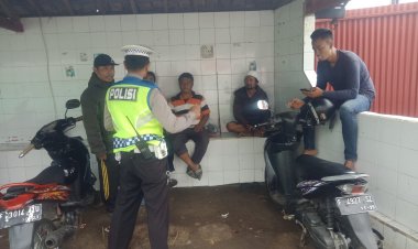 Dikmas Lantas dan Sosialisasi ETLE di Wilkum Polsek Sukalarang