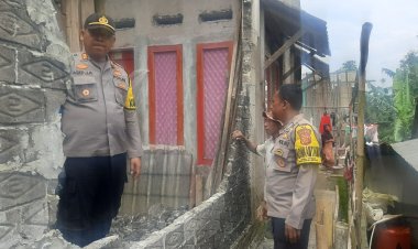 Kesigapan Personil Polsek Sukalarang Saat Terjadi Gempa Susulan