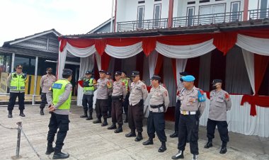 Kapolsek Cibeureum, Laksanakan Apel Kesiapan Pos Pengamanan Natal  2022 Dan Tahun Baru 2023