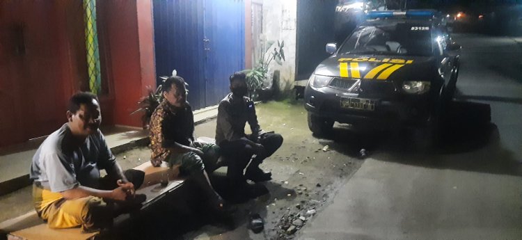 Patroli Malam Hari Unit Samapta Polsek Cireunghas