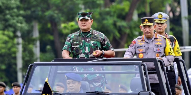Kapolri Jenderal Polisi Drs. Listyo Sigit: Pengamanan Natal 2022 dan Tahun Baru 2023 Libatkan TNI-Polri dan Elemen Masyarakat