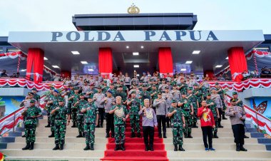 Bersama Panglima TNI dan Kepala Staf Resmikan Polda Papua Baru, Kapolri: Wujud Sinergitas Makin Kokoh