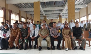 Polsek Cireunghas Gelar Sosialisasi Kebangsaan Di Ma'had Umul Quro Tegal Panjang