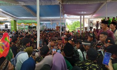 Kapolsek Katibung Polres Lampung Selatan Pimpin Langsung Pengamanan Pengajian Akbar di Desa Karang Pucung