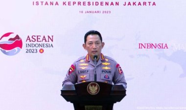 Kapolri Mutasi 7 Kapolda, Irjen Helmy Santika Menjadi Kapolda Lampung