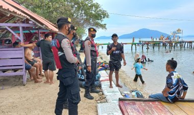Sat Samapta Polres Pesawaran Polda Lampung Laksanakan Patroli Wisata Pantai di Hari Libur Natal