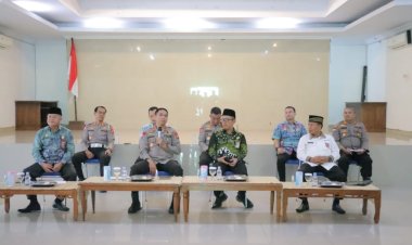 Melalui Jumat Curhat, Kapolda Lampung Ingin Dekat dengan Masyarakat