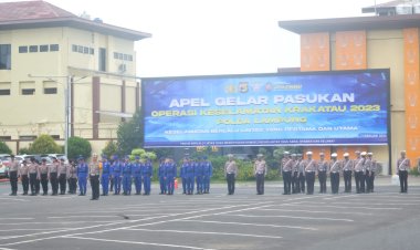 Kapolda Lampung Irjen Pol Akhmad Wiyagus Pimpin Apel Operasi Keselamatan Krakatau Tahun 2023