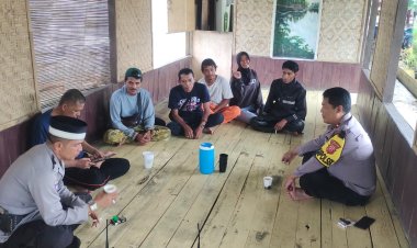 Kapolsek Cireunghas Kembali Gelar Jum'at Curhat Bersama Warga