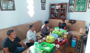 Kapolsek Cibeureum Polres Sukabumi Kota, Laksanakan Silaturahmi Dengan Warga Melalui Jum'at Curhat