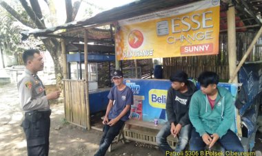 Giat Patroli Dialogis Polsek Cibeureum,Berikan Himbauan Kamtibmas