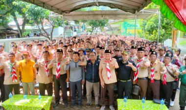 Saka Wanabakti Jawa Timur Tanam Bibit Pohon 1.100 Plances di Luar Kawasan