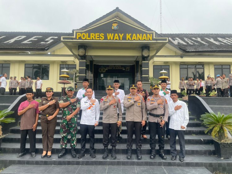 Kunker Ke Polres Way Kanan, Kapolda Lampung Motivasi Personel Tingkatkan Pelayanan Masyarakat