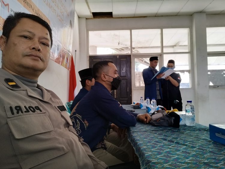 Kanit Reskrim Polsek Sukalarang Hadiri Pelatikan Panwaslu Se Kecamatan Sukalarang
