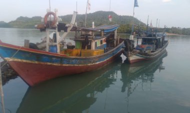 Polisi Air Polres Lampung Selatan Tangkap Pelaku Ilegal Fishing Diperairan Selat Sunda