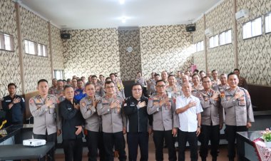 Kabid Humas Polda Lampung Bersama Guetilang.com Gelar Pelatihan Peningkatan Jurnalistik Bagi Personil Se-Polres Lampung Selatan