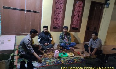Patroli Dialogis Samapta Polsek Sukalarang Sambangi Warga Bersama Bhabinkamtibmas
