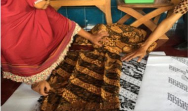 Mahasiswa STIE Atma Bhakti Surakarta Giat Kunjungan Bisnis ke Batik Andarum Pilang Masaran Sragen