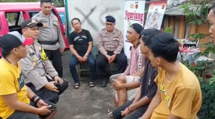 Serap Informasi Kamtibmas, Kapolsek Kebonpdes Lakukan Jumat Curhat