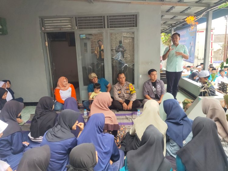 "Ngariung bersama" Anggota Polsek Baros dengarkan saran dan keluhan dengan warga Kp. Lio Asem