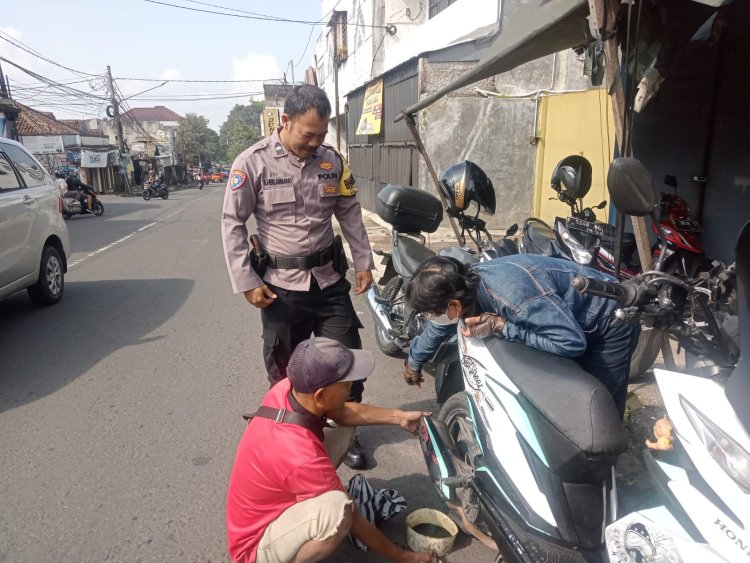Sambangi Warga Polisi di Kota Sukabumi Sampaikan Imbauan Kamtibmas