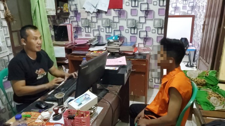 Polsek Jati Agung Lampung Selatan Tangkap Pencuri HP Tukang Cukur
